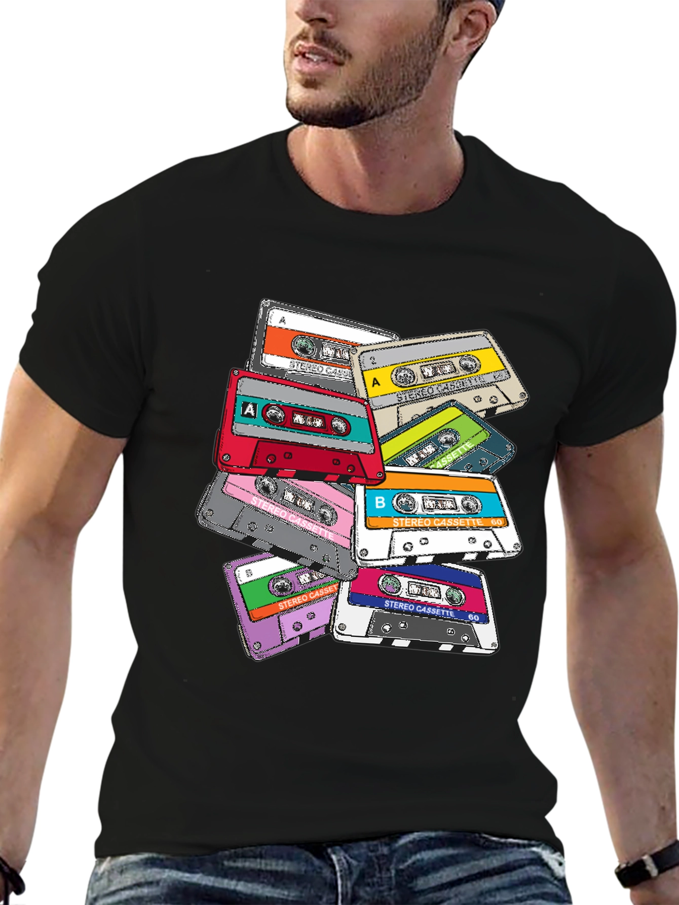 Camiseta Negra con Estampado de Cassettes Retro