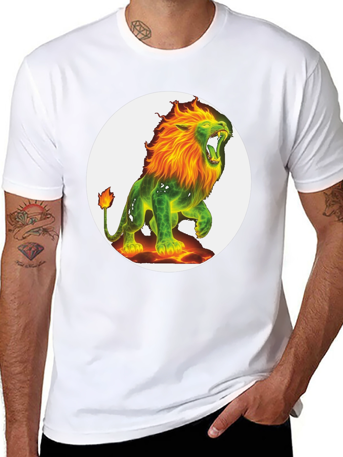 Camiseta Negra con León de Fuego Único