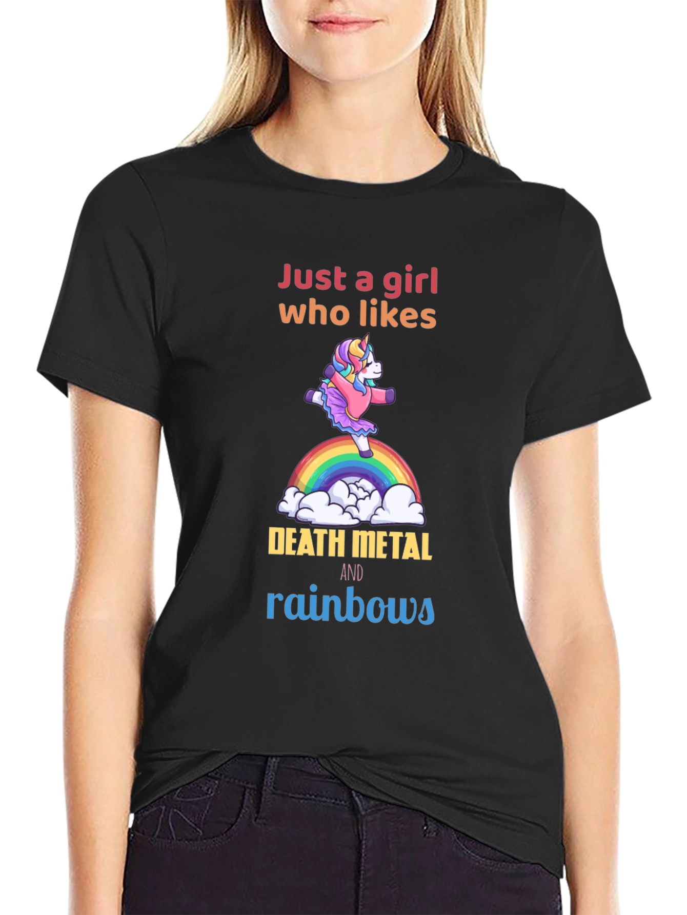 Camiseta Negra Unicornio Metalero Arcoíris