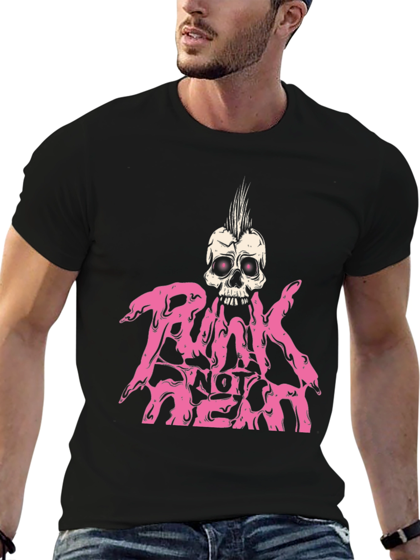 Camiseta Negra Punk Not Dead con Calavera