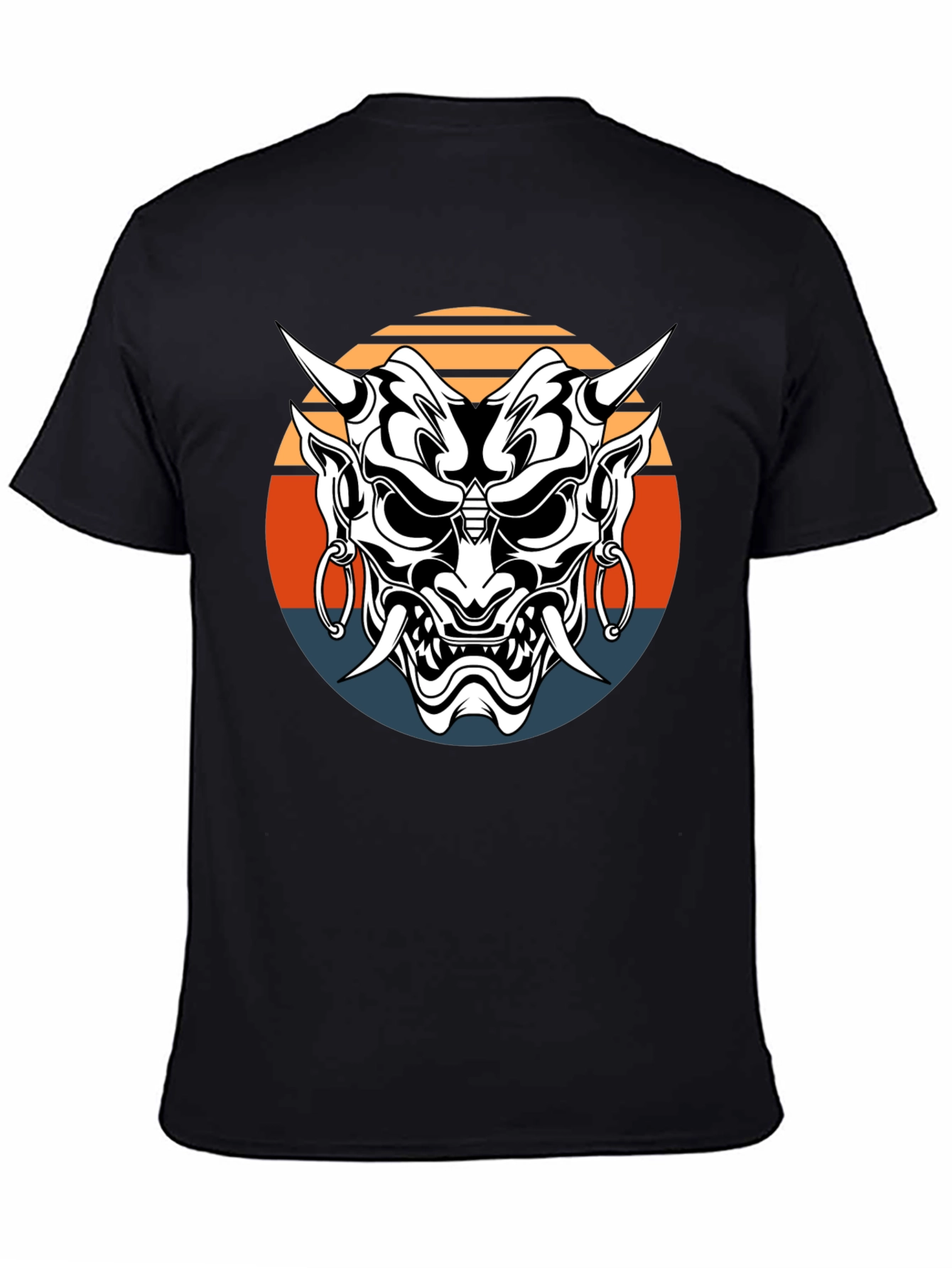 Camiseta Negra con Máscara Oni Japonesa