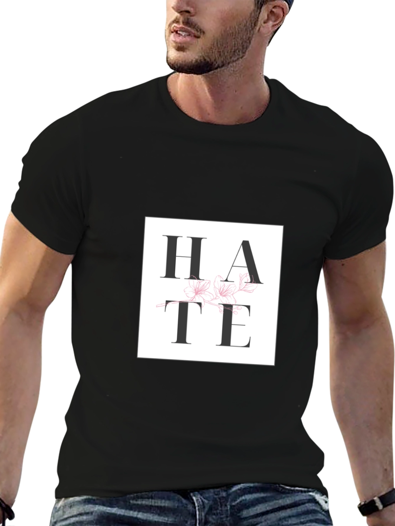Camiseta Negra con Diseño HATE Floral