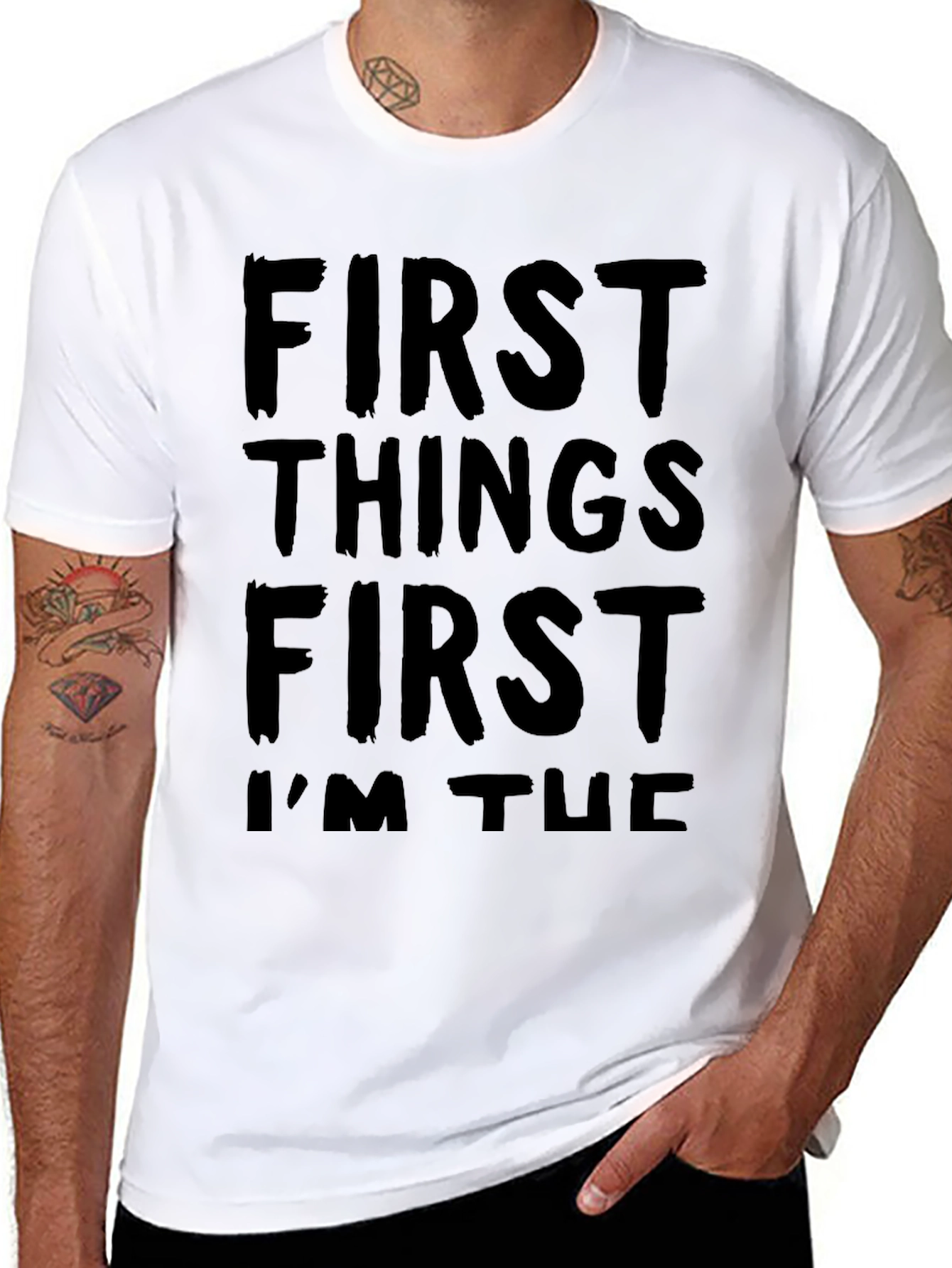 Camiseta Negra con Texto First Things First
