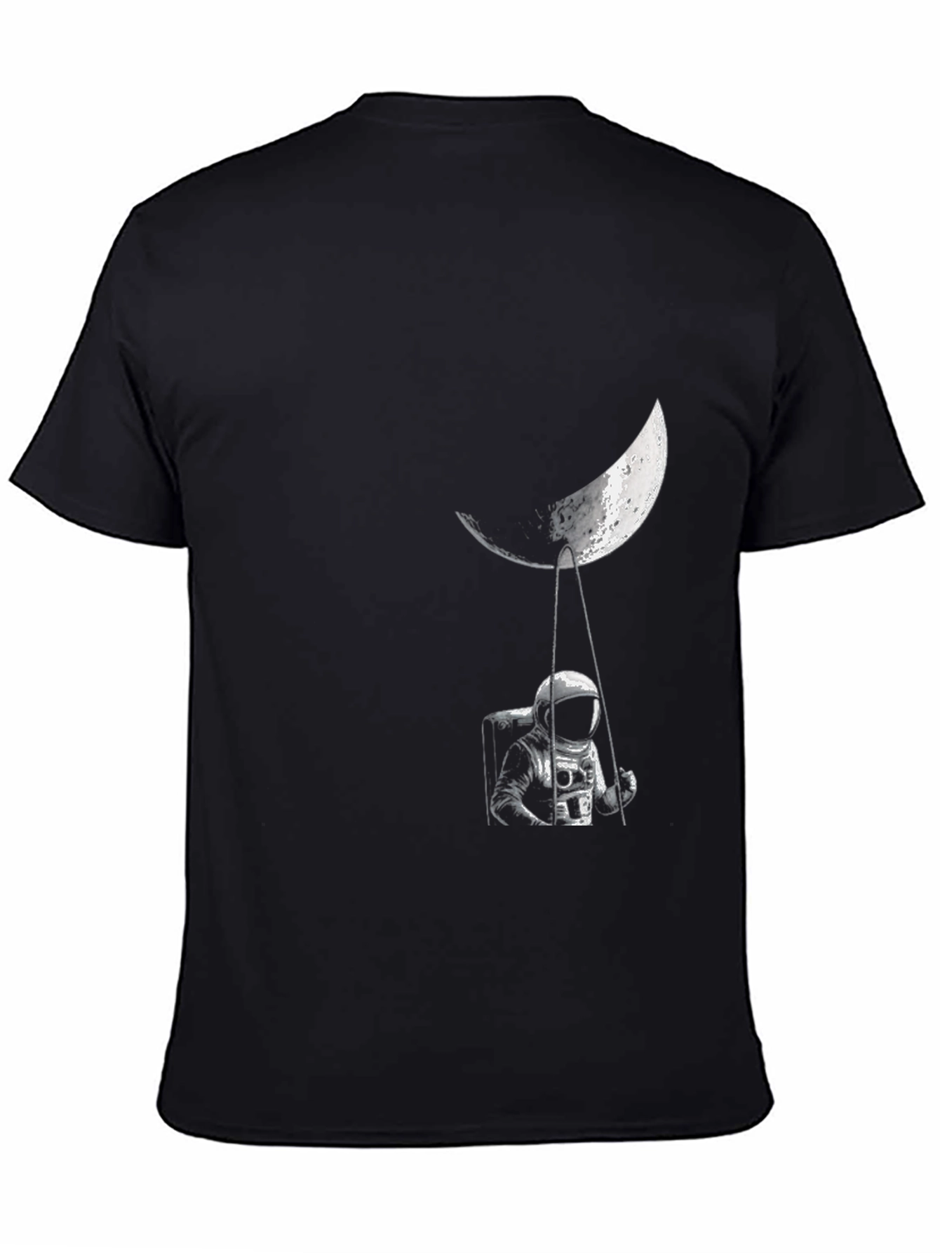 Camiseta Negra Estampada Astronauta en la Luna