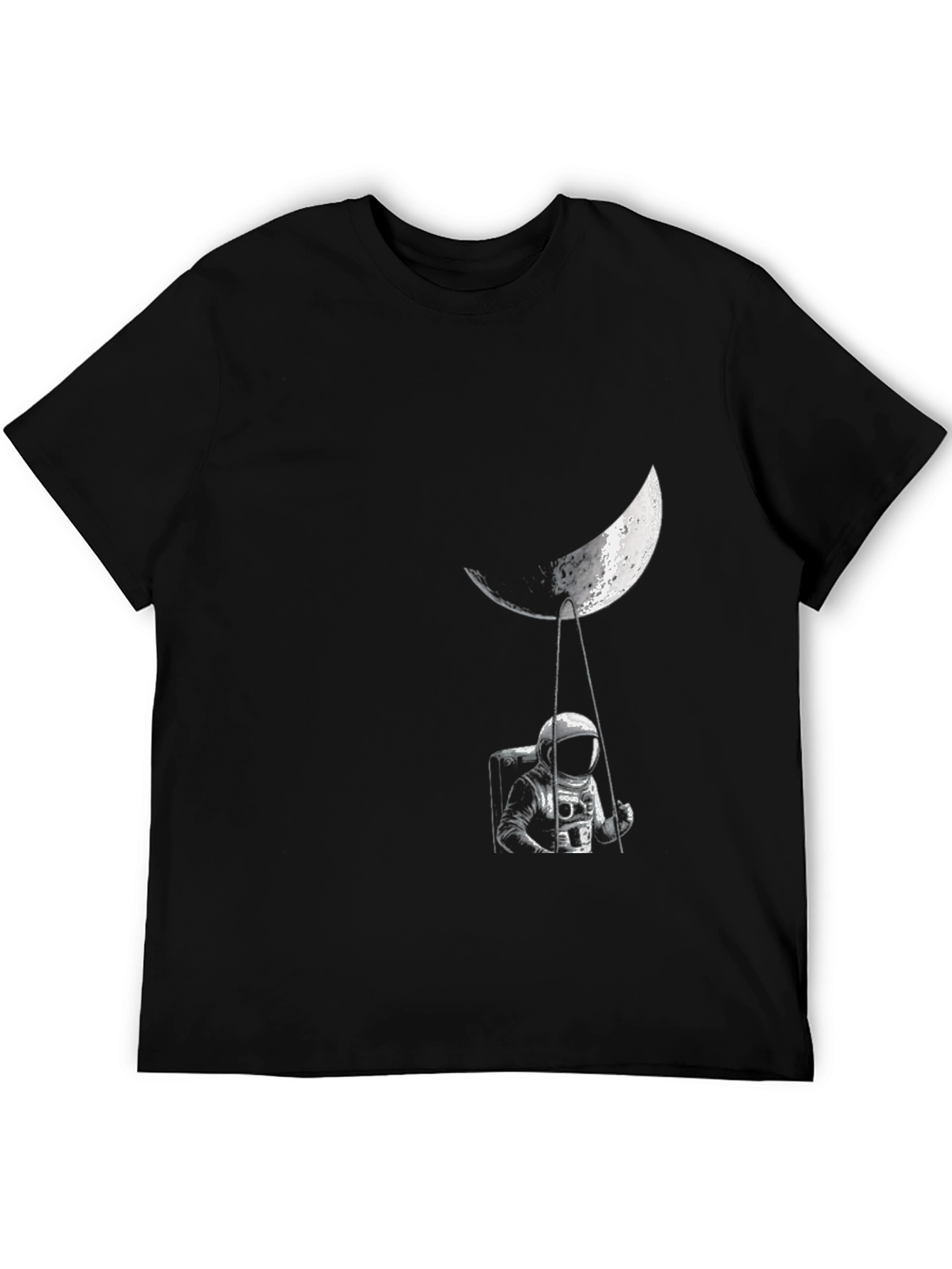 Camiseta Negra Estampada Astronauta en la Luna