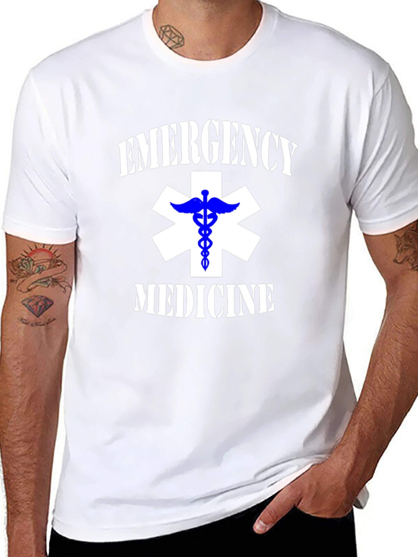 Camiseta Negra de Emergencia Médica
