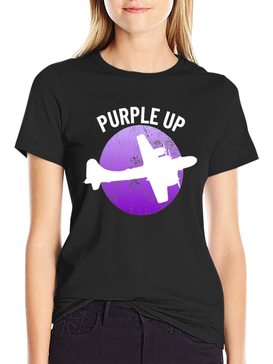 Camiseta Negra con Diseño de Avión Purple Up