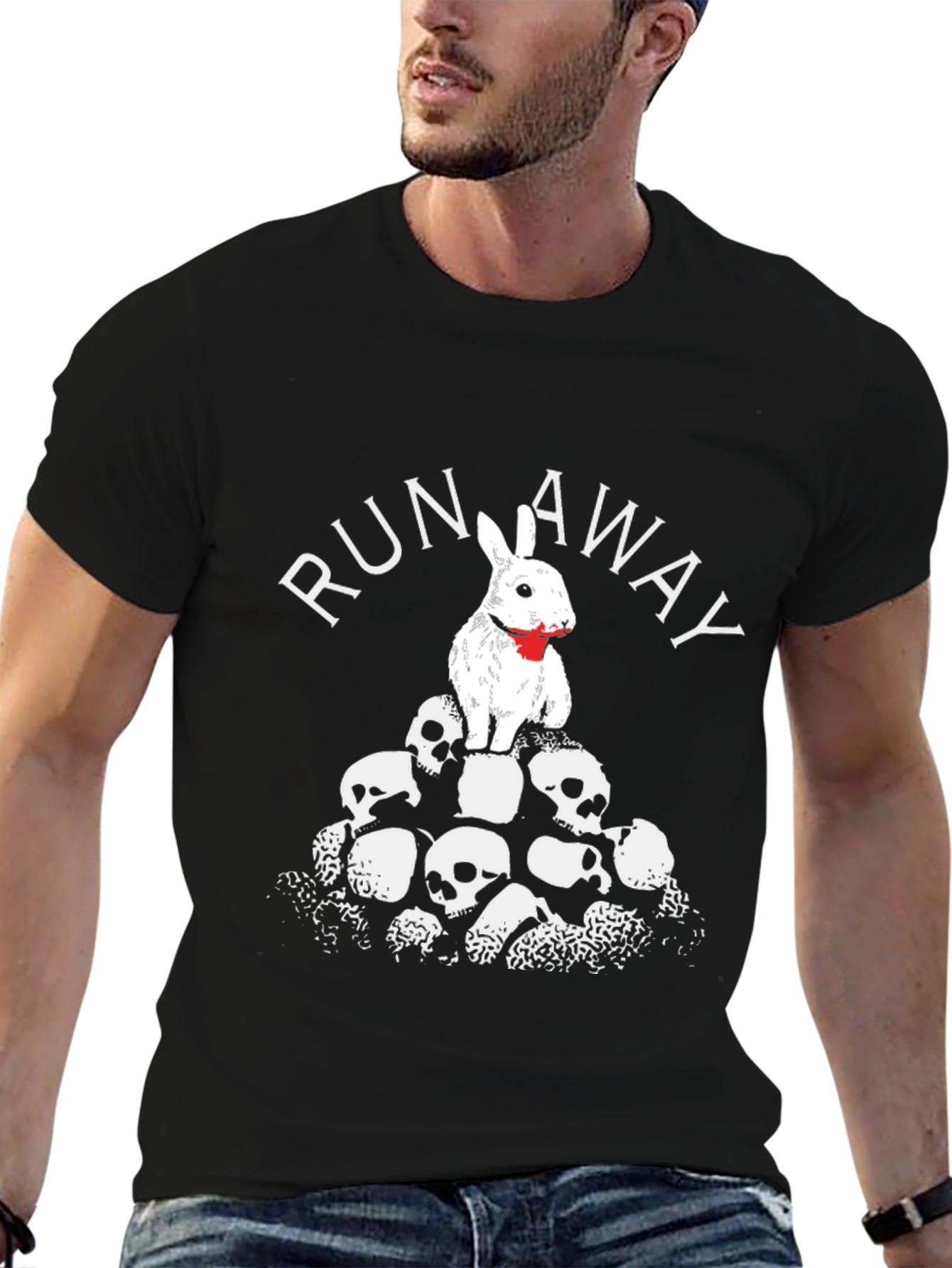 Camiseta Negra Run Away Conejo Calaveras