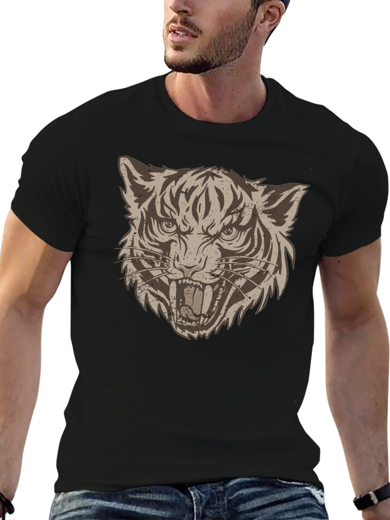 Camiseta Negra con Estampado de Tigre Rugiente