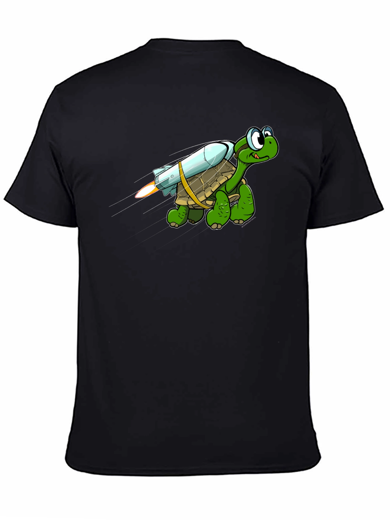 Camiseta Negra con Tortuga Cohete Divertida