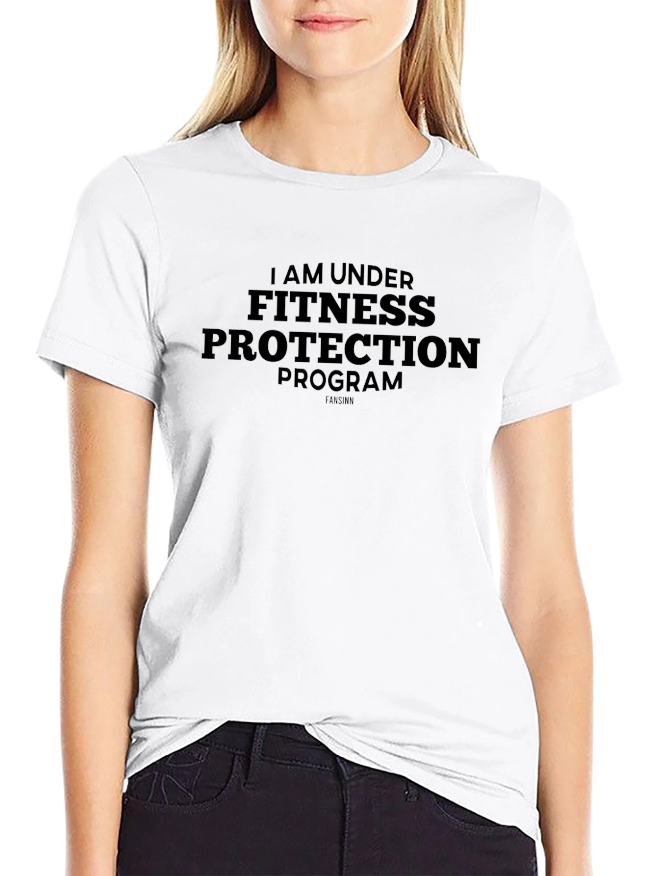 Camiseta Negra: ¡Bajo Protección Fitness!