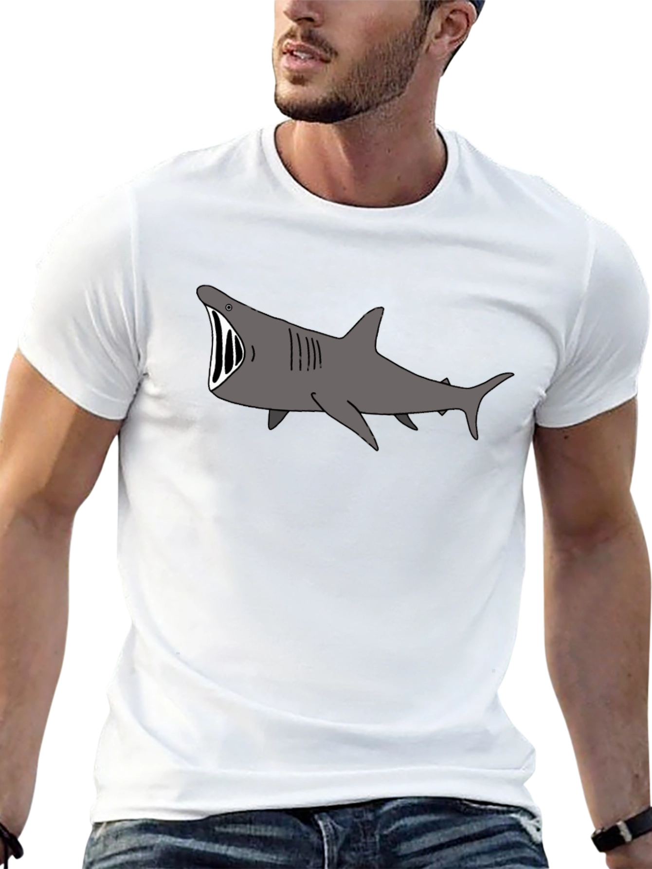 Camiseta Negra con Tiburón Boca Abierta