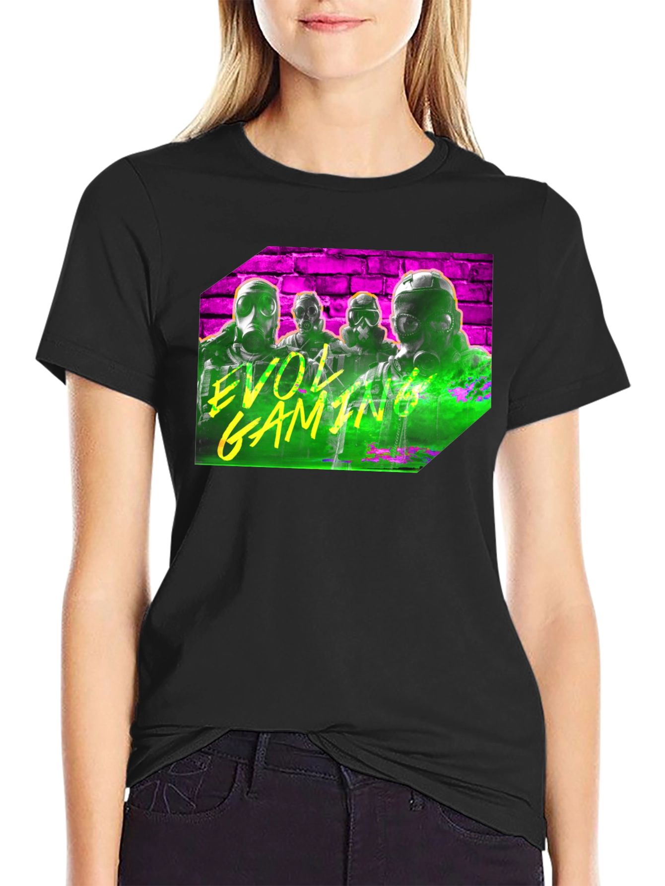 Camiseta Negra con Diseño de Videojuego EVOL Gaming