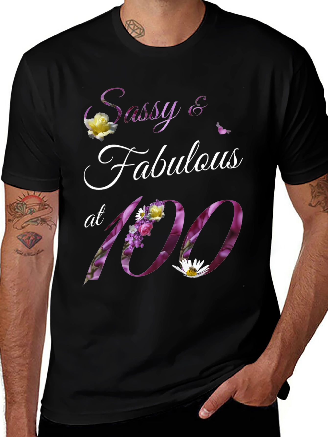 Camiseta Sassy & Fabulous 100 Años Floral
